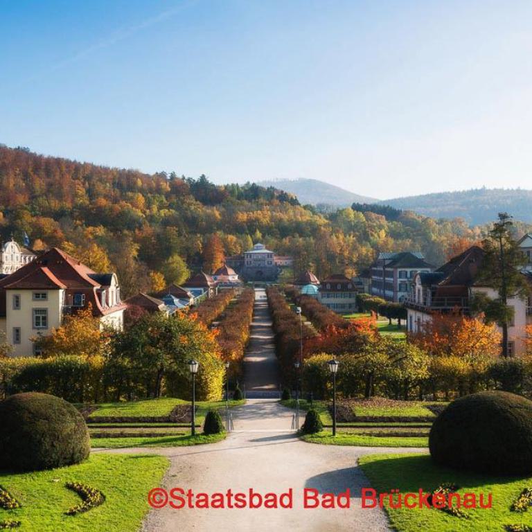 staatsbad bad brückenau, schlosspark, historische gebäude, herbst, kurort,
