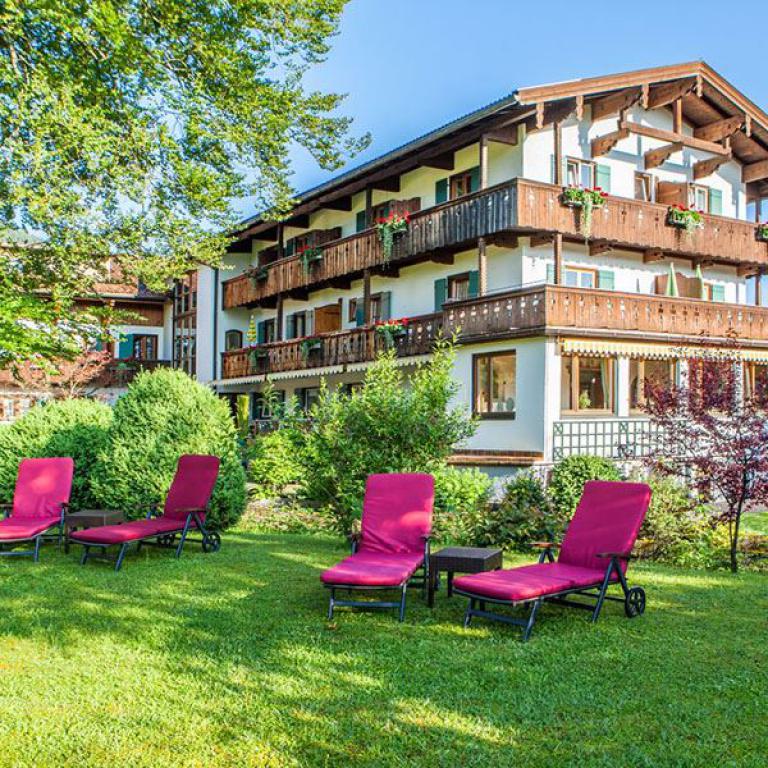 lindau, bodensee, awo, seniorenreisen, altstadt, hafeneinfahrt, seeufer, süddeutschland,