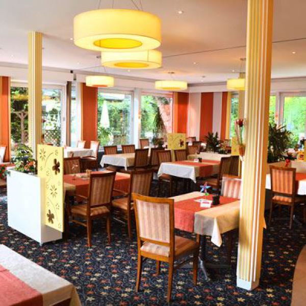 speisesaal, awo, seniorenreisen, restaurant, essen, urlaub, erholung, ferien, gastronomie,