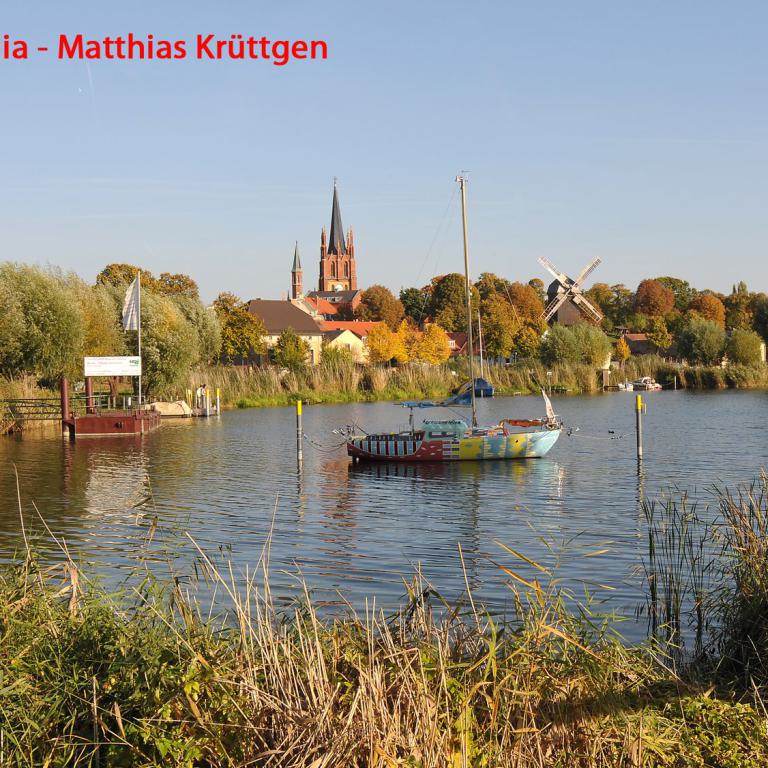 werder havel, stadtinsel, havel, heilig-geist-kirche, bockwindmühle, altstadt,